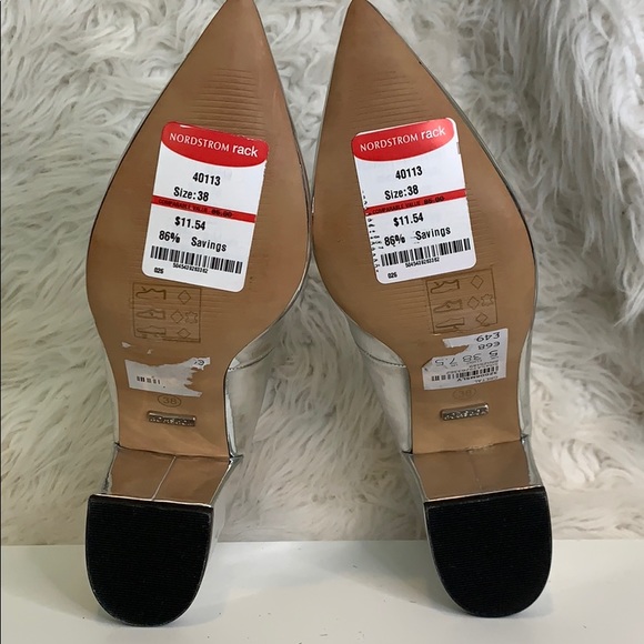 Metallic heels - Picture 7 of 8